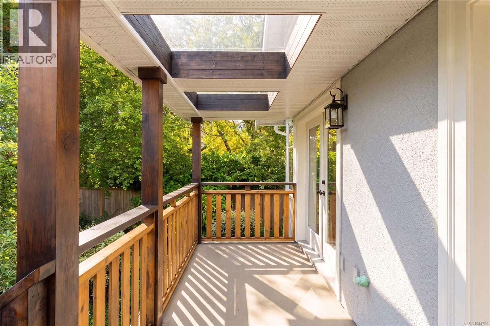 2168 Bartlett Ave - 15