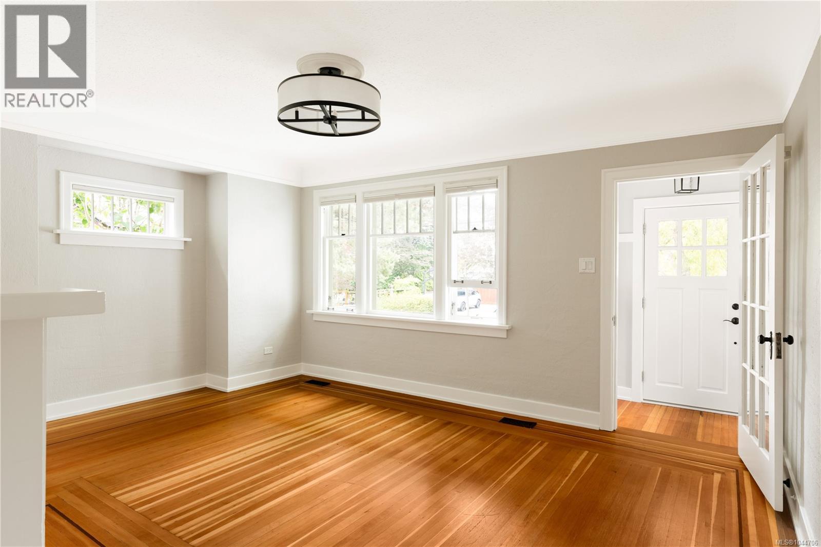 2168 Bartlett Ave - 3
