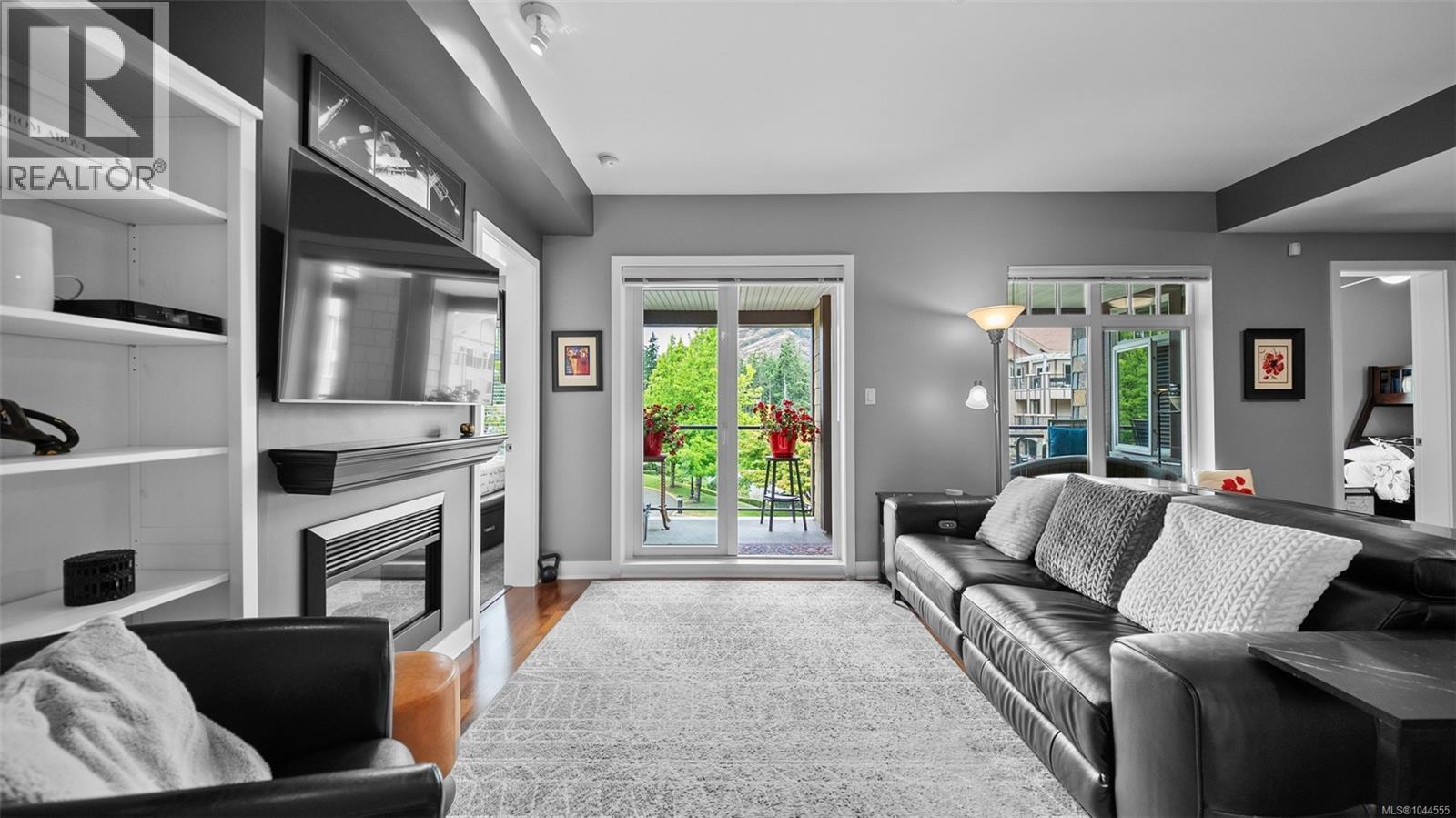 #203 1375 Bear Mountain Pkwy - 11