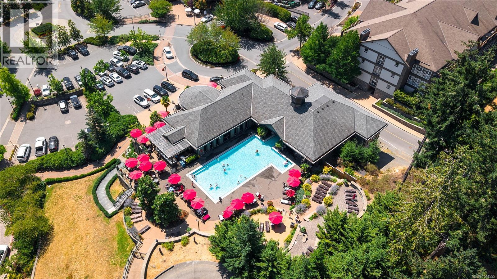 #203 1375 Bear Mountain Pkwy - 30
