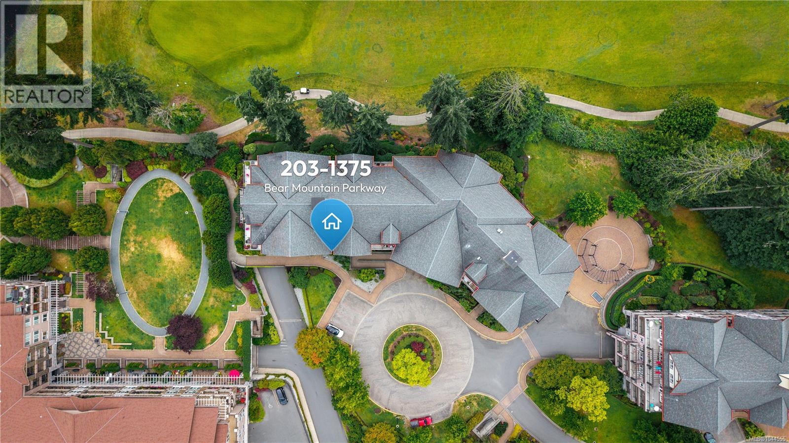 #203 1375 Bear Mountain Pkwy - 35