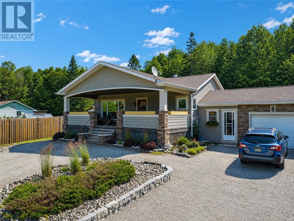8 McQuarrie Blvd. - 29