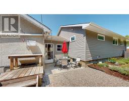 8 Mcquarrie Blvd., Gore Bay, ON P0P1H0 Photo 11