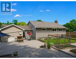 8 Mcquarrie Blvd., Gore Bay, ON P0P1H0 Photo 13