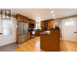 8 Mcquarrie Blvd., Gore Bay, ON P0P1H0 Photo 47