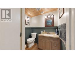 8 Mcquarrie Blvd., Gore Bay, ON P0P1H0 Photo 90