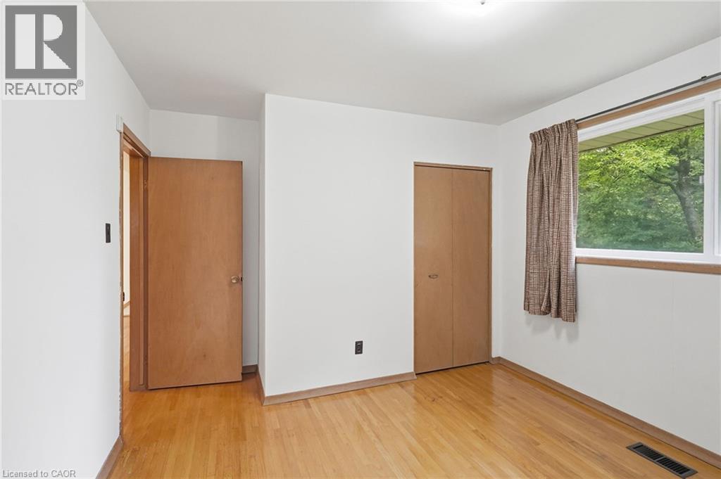 44 MCDONALD Court - 14