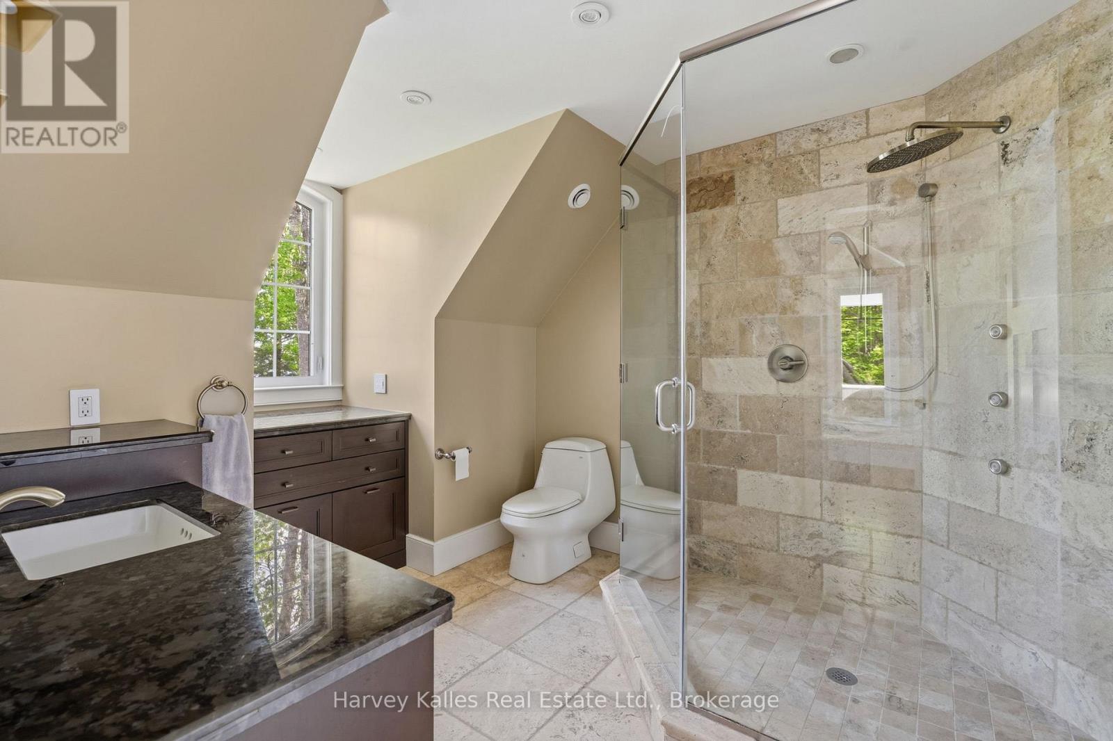 161 TOWN LINE ROAD E - Image 30