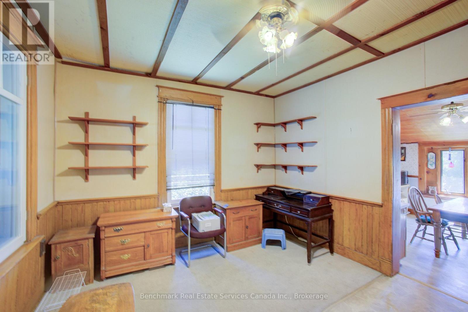 237 THOMAS STREET - 5
