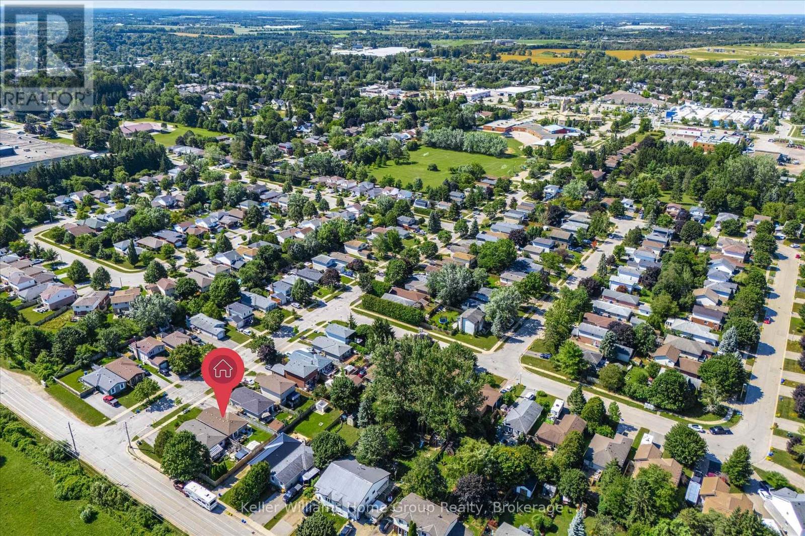 395 STRATHALLAN STREET - 49