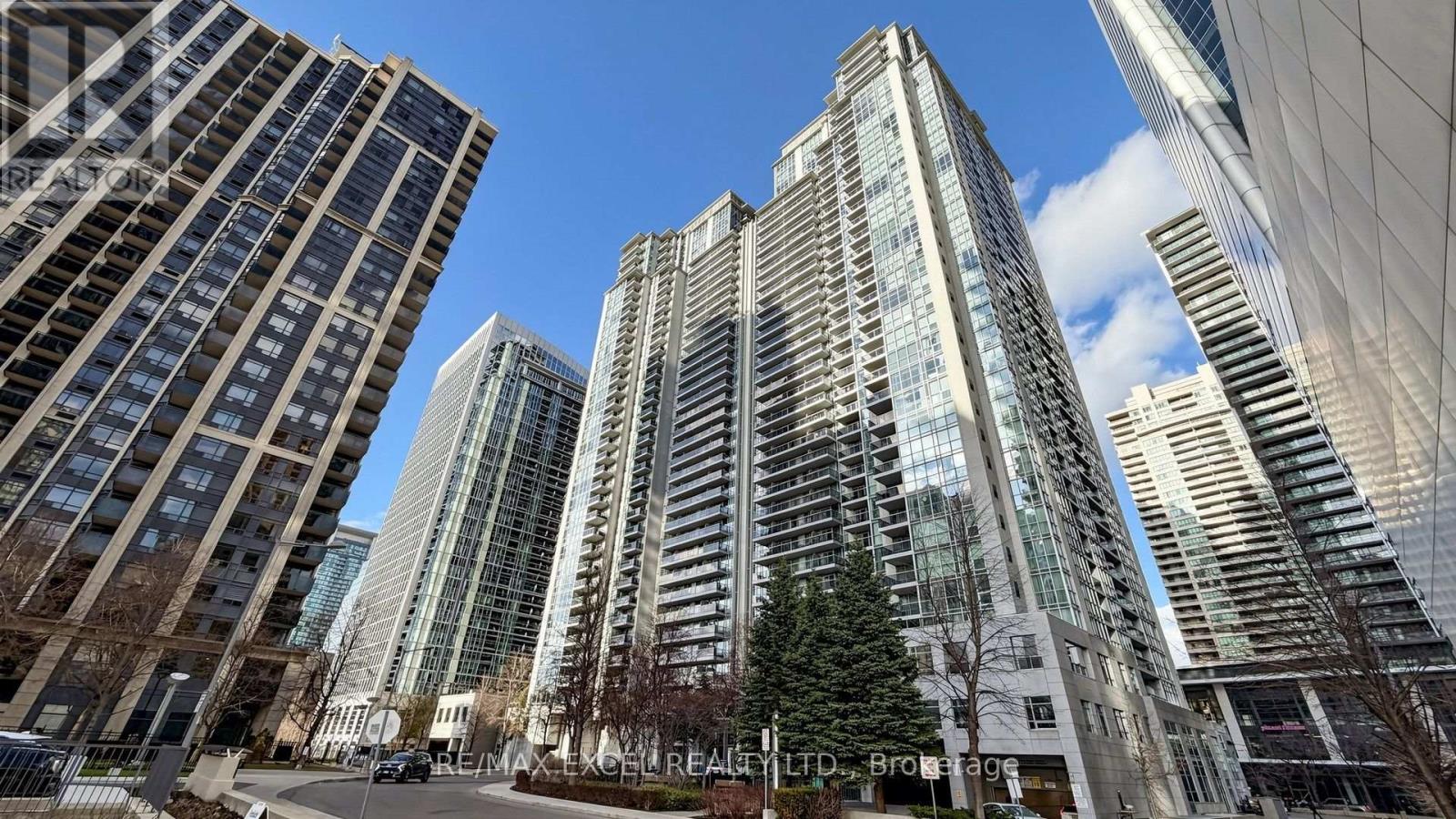 Photo of 4978 Yonge Street