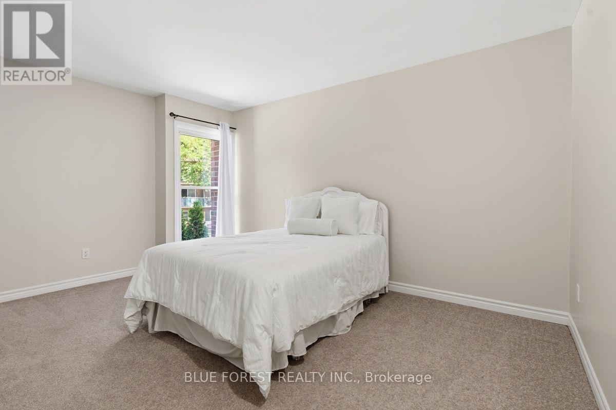 742 FANSHAWE PARK ROAD E - Image 26