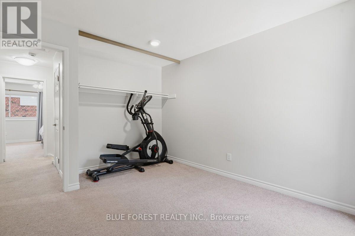 742 FANSHAWE PARK ROAD E - Image 30