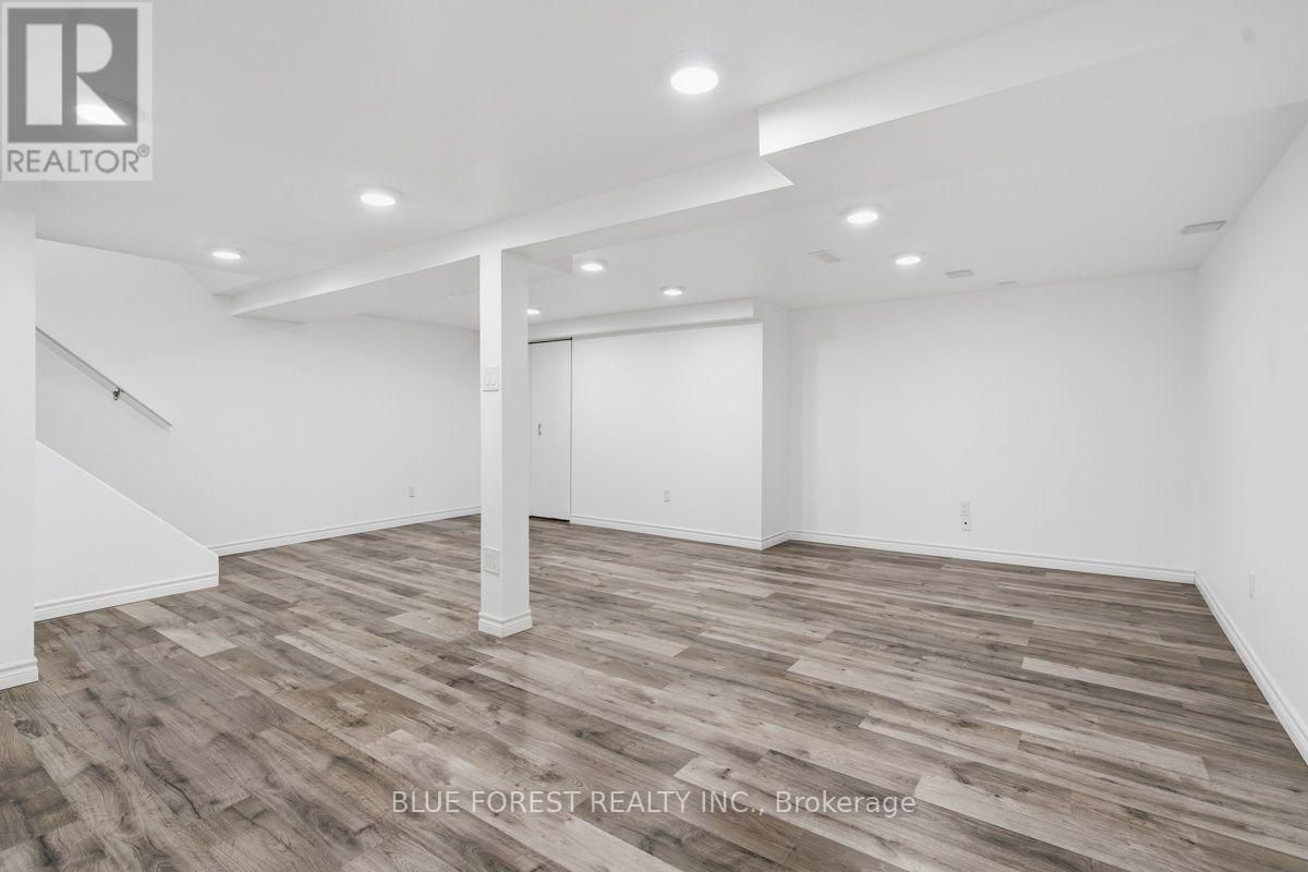 742 FANSHAWE PARK ROAD E - Image 35