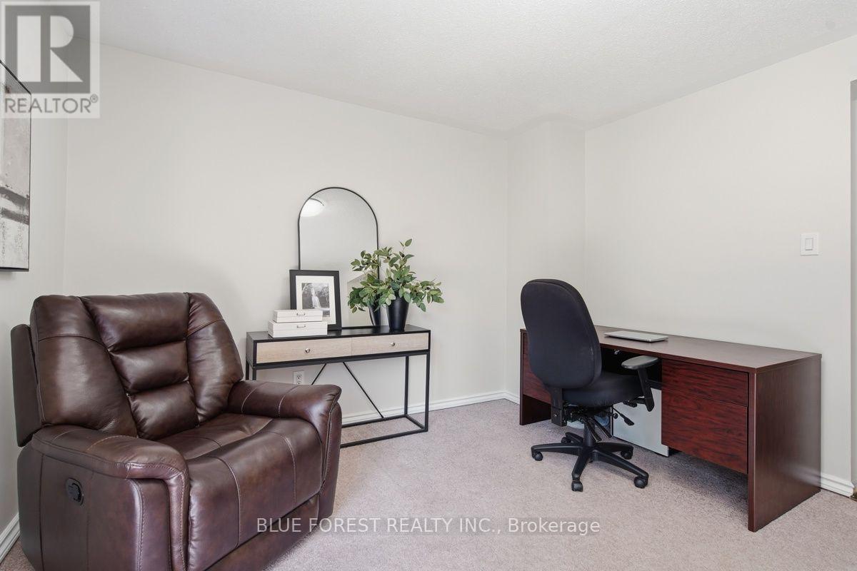 742 FANSHAWE PARK ROAD E - Image 9