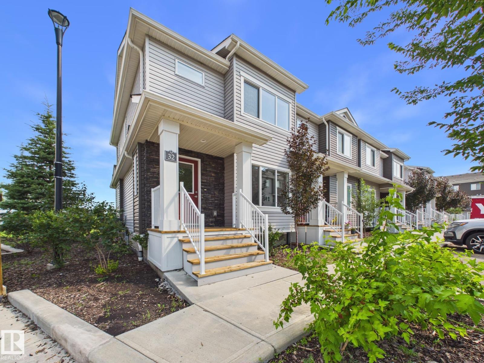 #32 2121 Haddow DR NW - 1