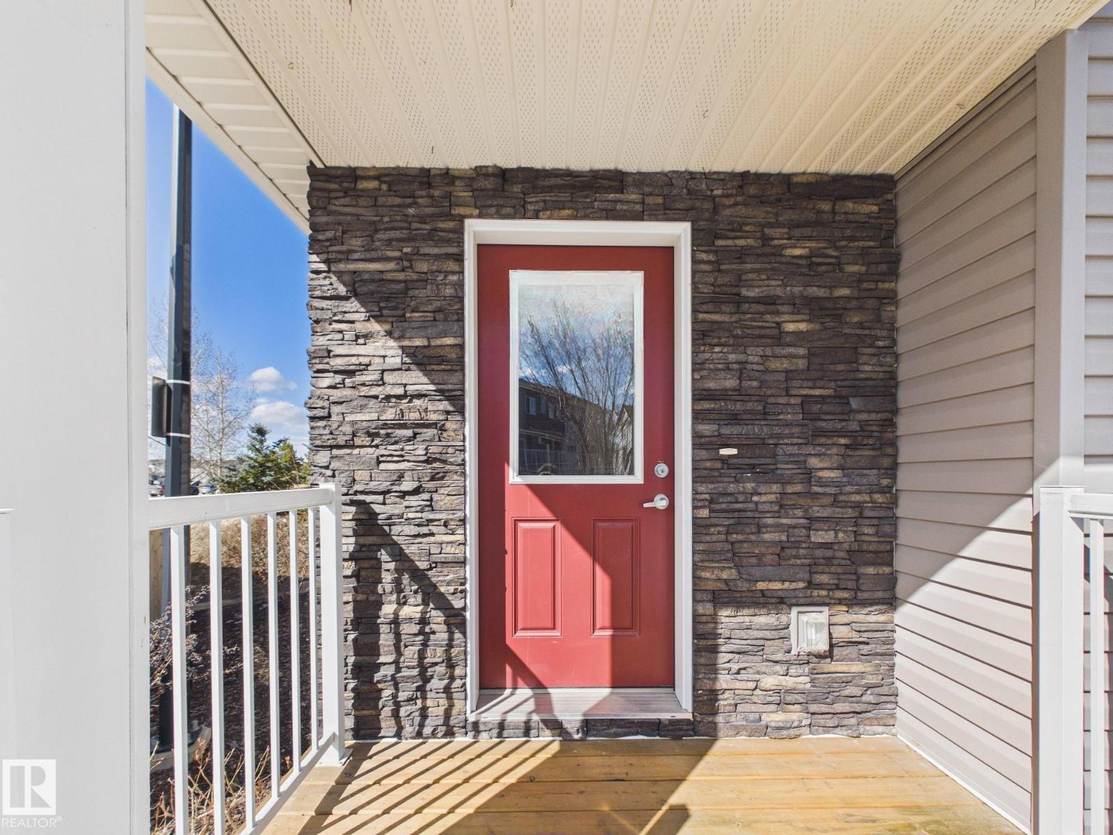 #32 2121 Haddow DR NW - 3