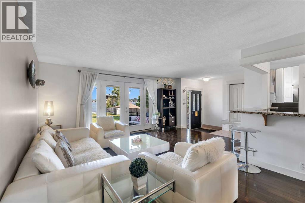 700 West Chestermere Drive - Image 14