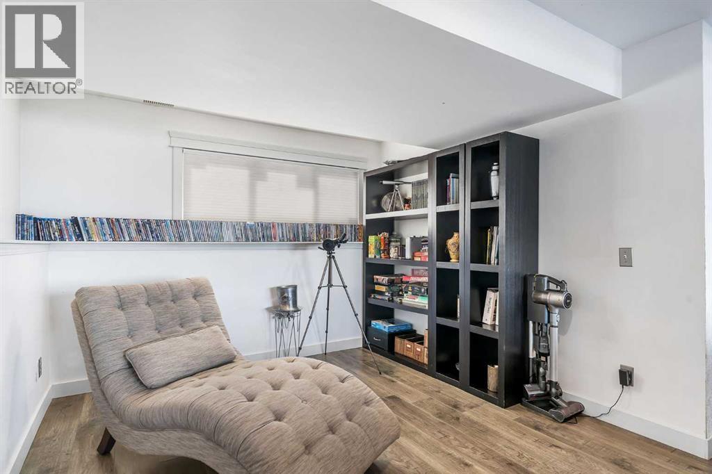 700 West Chestermere Drive - Image 10