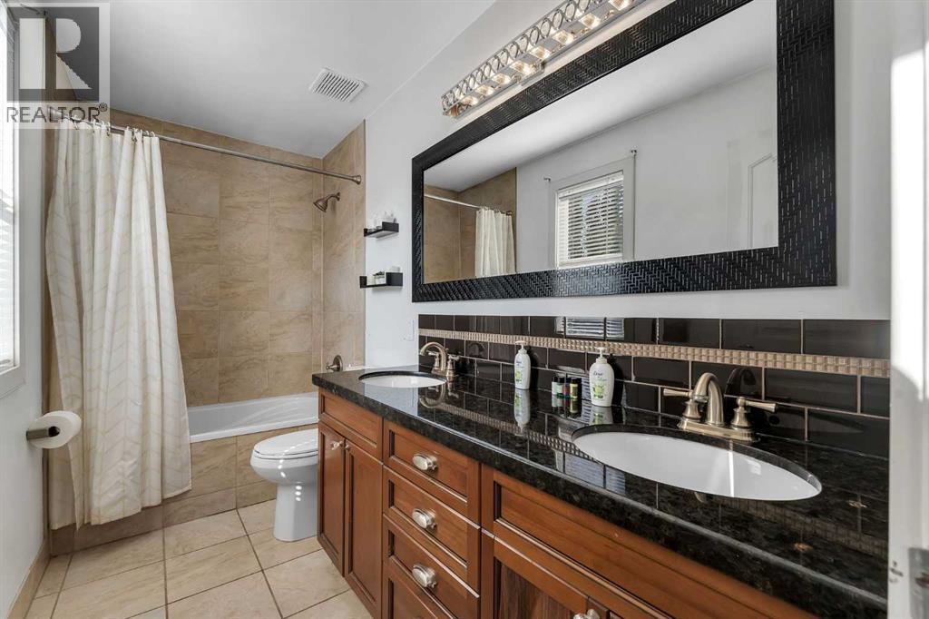 700 West Chestermere Drive - Image 25