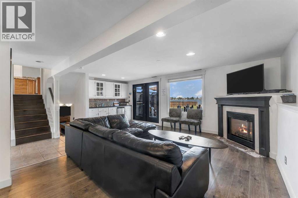 700 West Chestermere Drive - Image 9