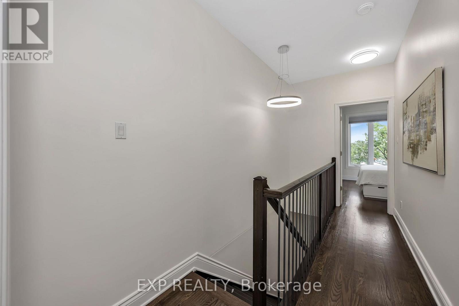 296 CAMBRIDGE STREET N - 18