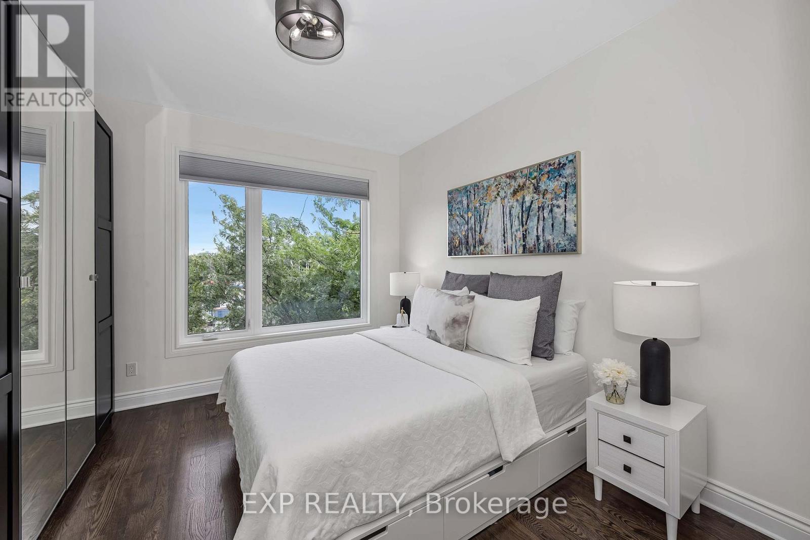 296 CAMBRIDGE STREET N - 19