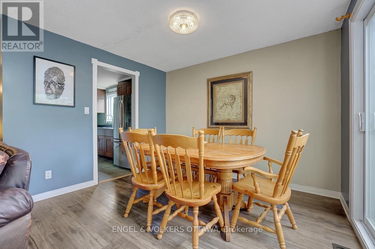 3 Bed, 3 Bath House for Sale in Ottawa – 1844 PRESTWICK DRIVE, Ottawa – MLS# X13621986 - Image 11