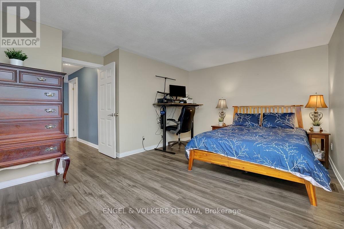 3 Bed, 3 Bath House for Sale in Ottawa – 1844 PRESTWICK DRIVE, Ottawa – MLS# X13621986 - Image 27