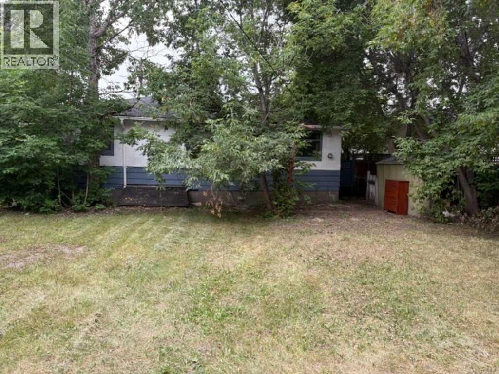 8348 Bowness Road NW - Image 11