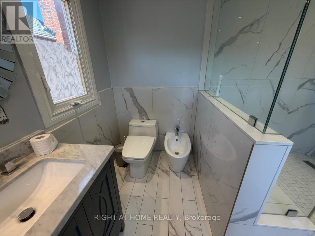 31 NORTHGATE CRESCENT E - 37