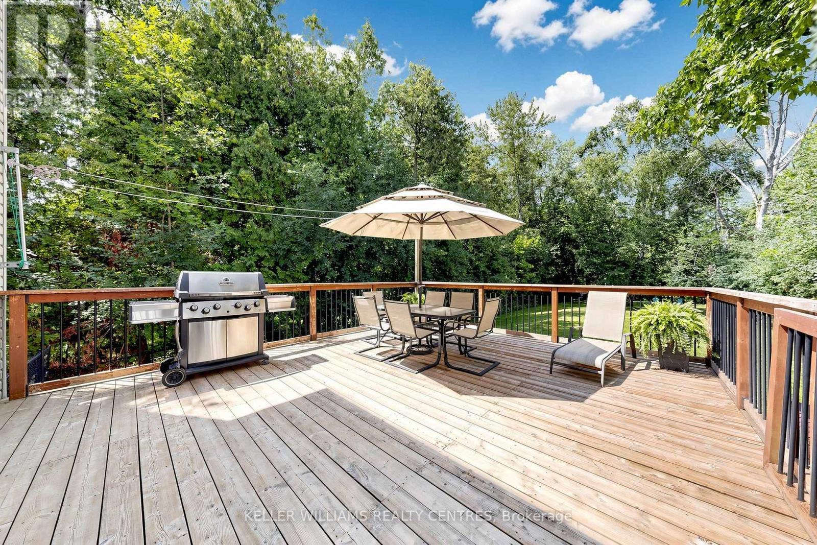 54 DOROTHY AVENUE - 30