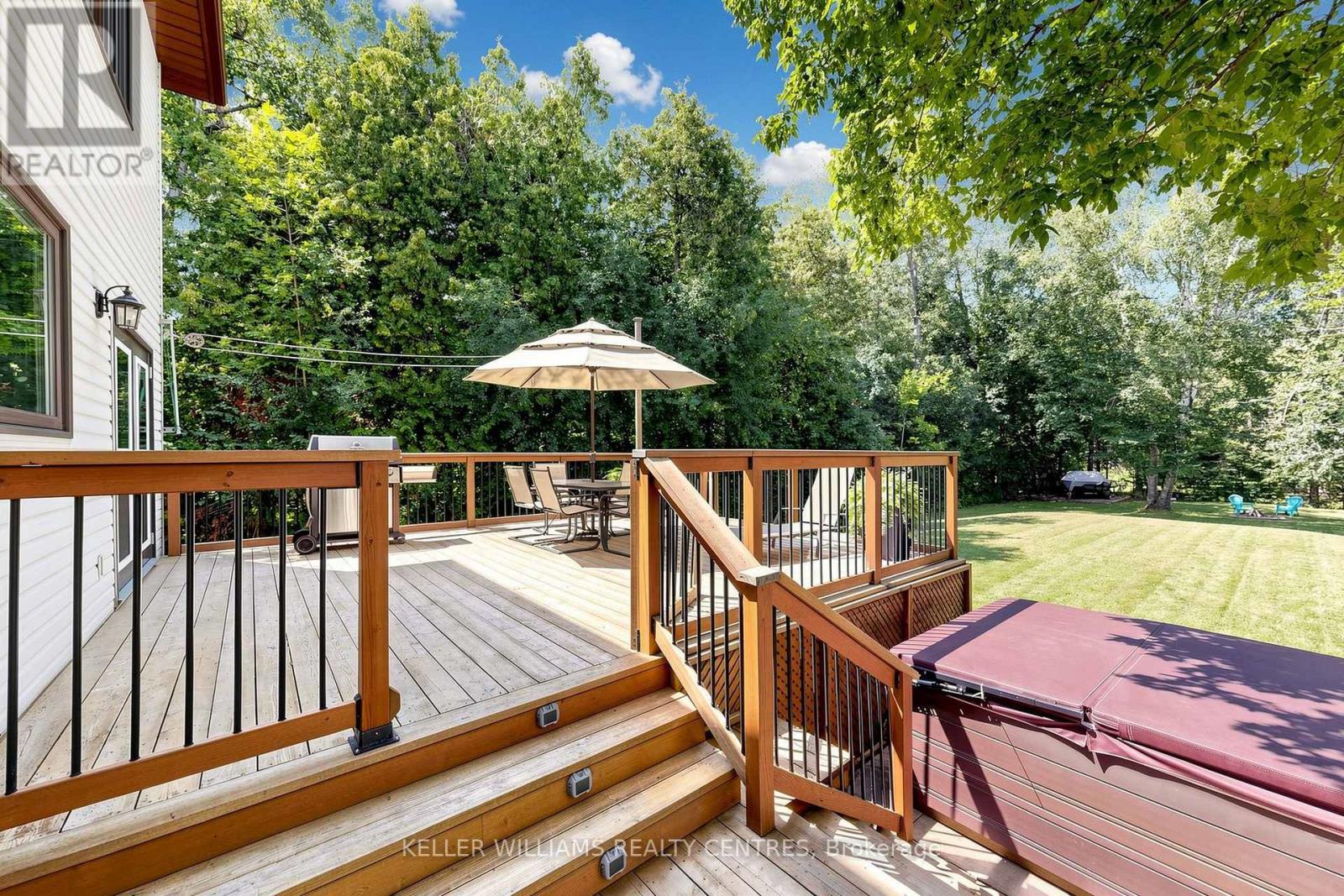 54 DOROTHY AVENUE - 31
