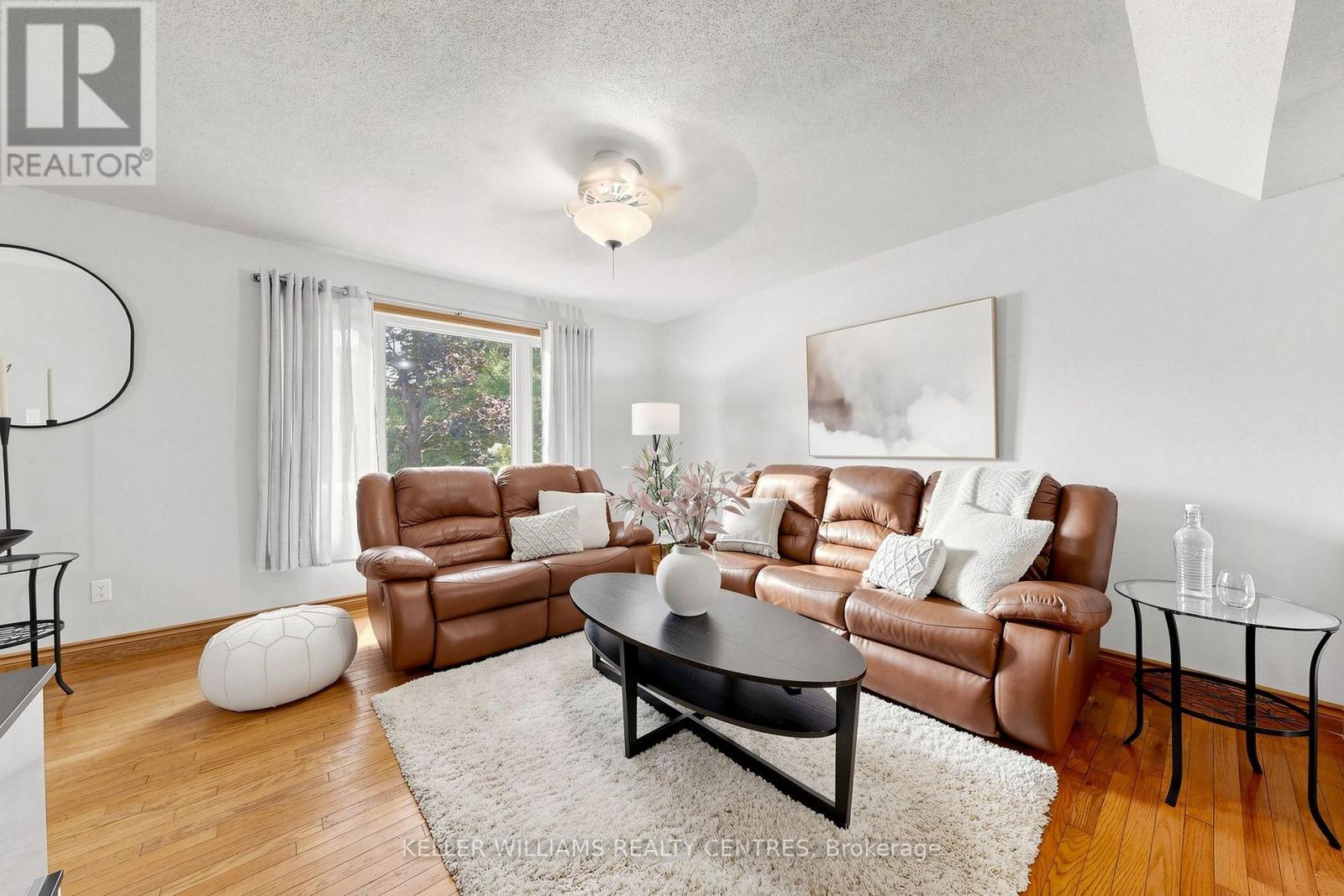 54 DOROTHY AVENUE - 4