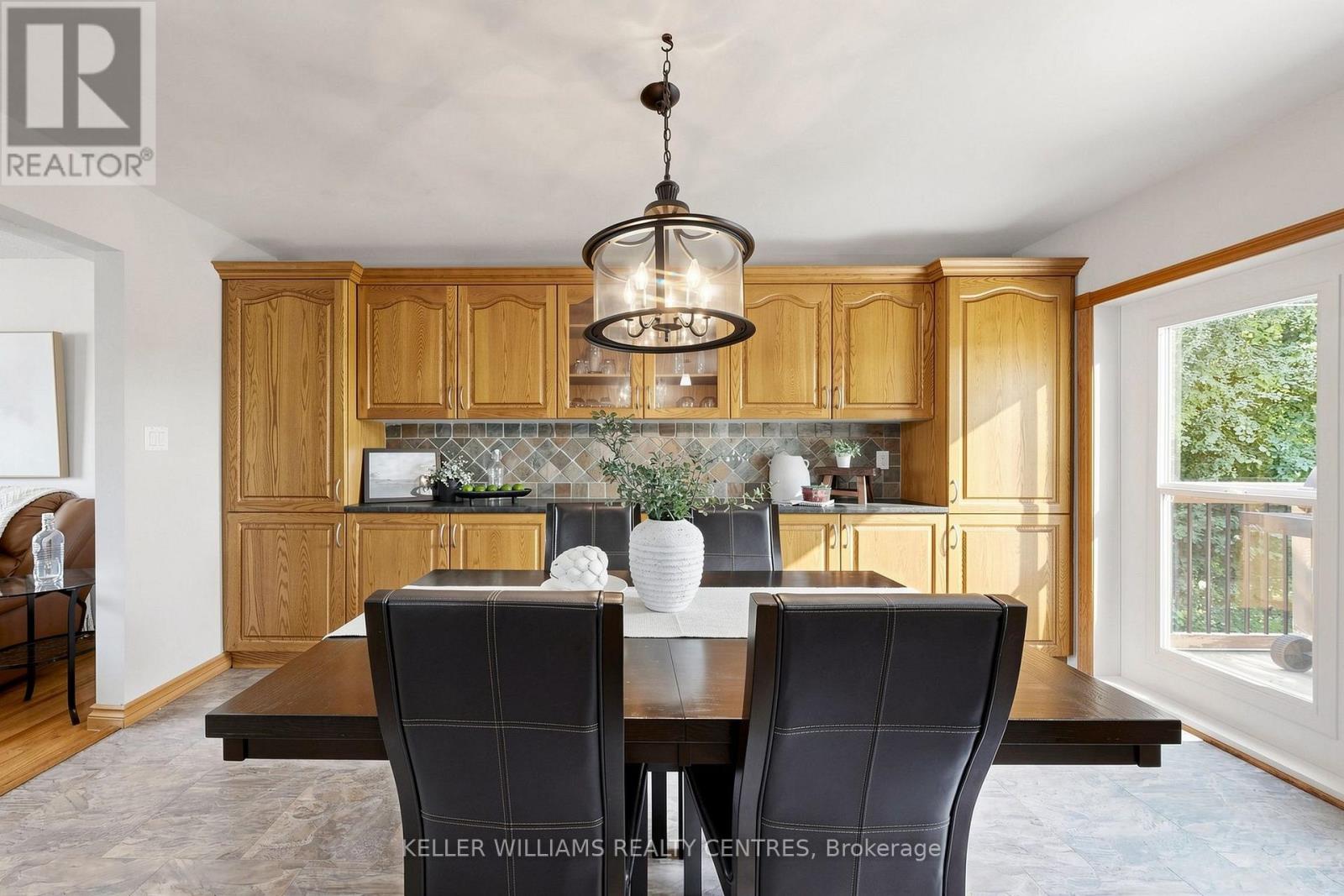 54 DOROTHY AVENUE - 7