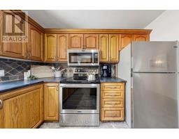 54 Dorothy Avenue, Georgina, ON L0E1R0 Photo 11