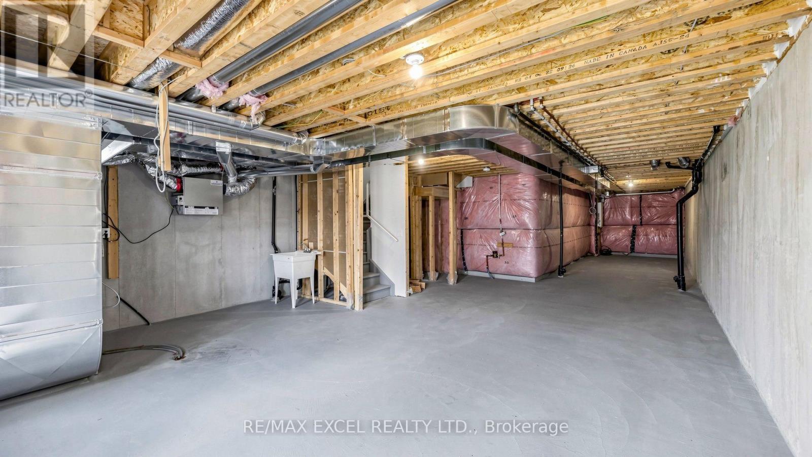 133 LAGEER DRIVE - 39