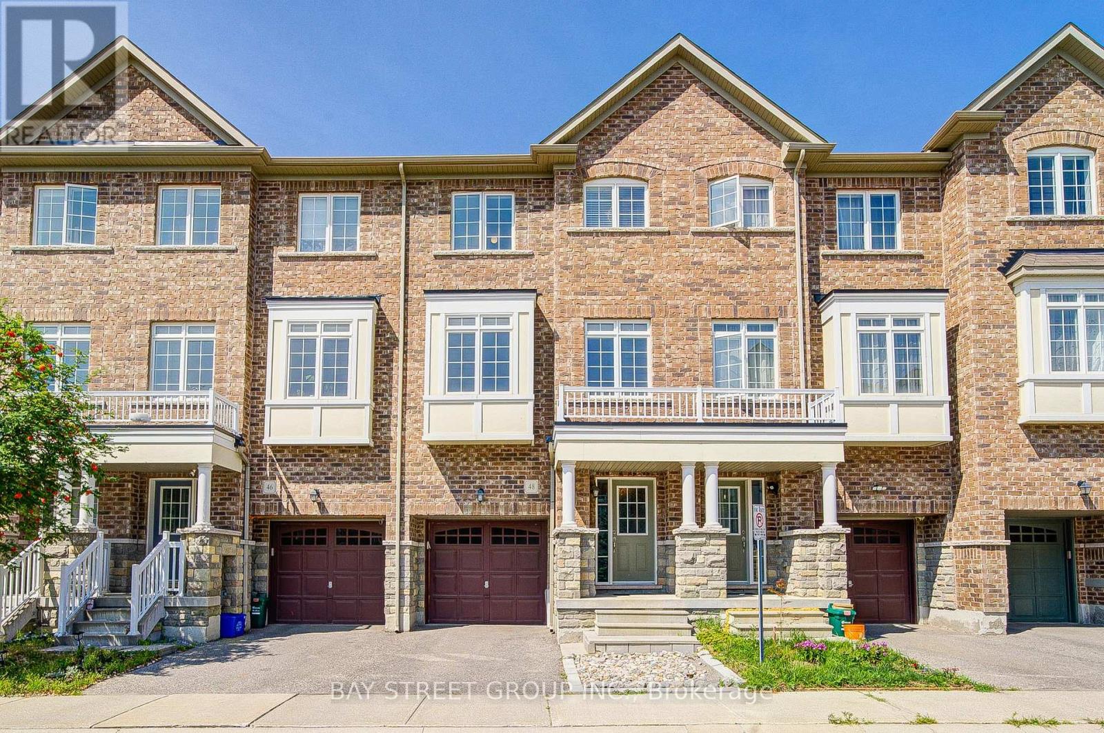 48 ROY GROVE WAY