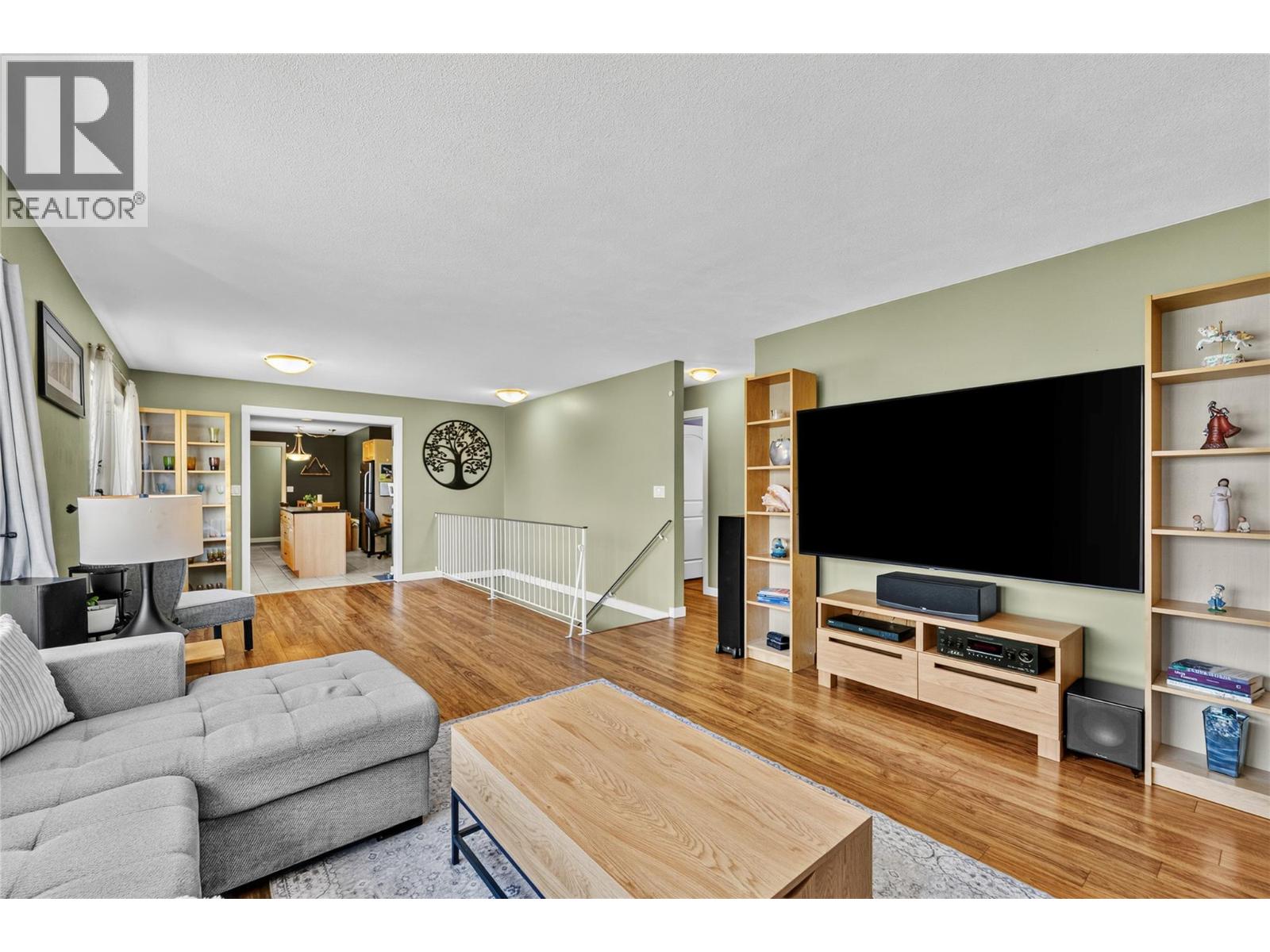2045 Valleyview Drive - 10