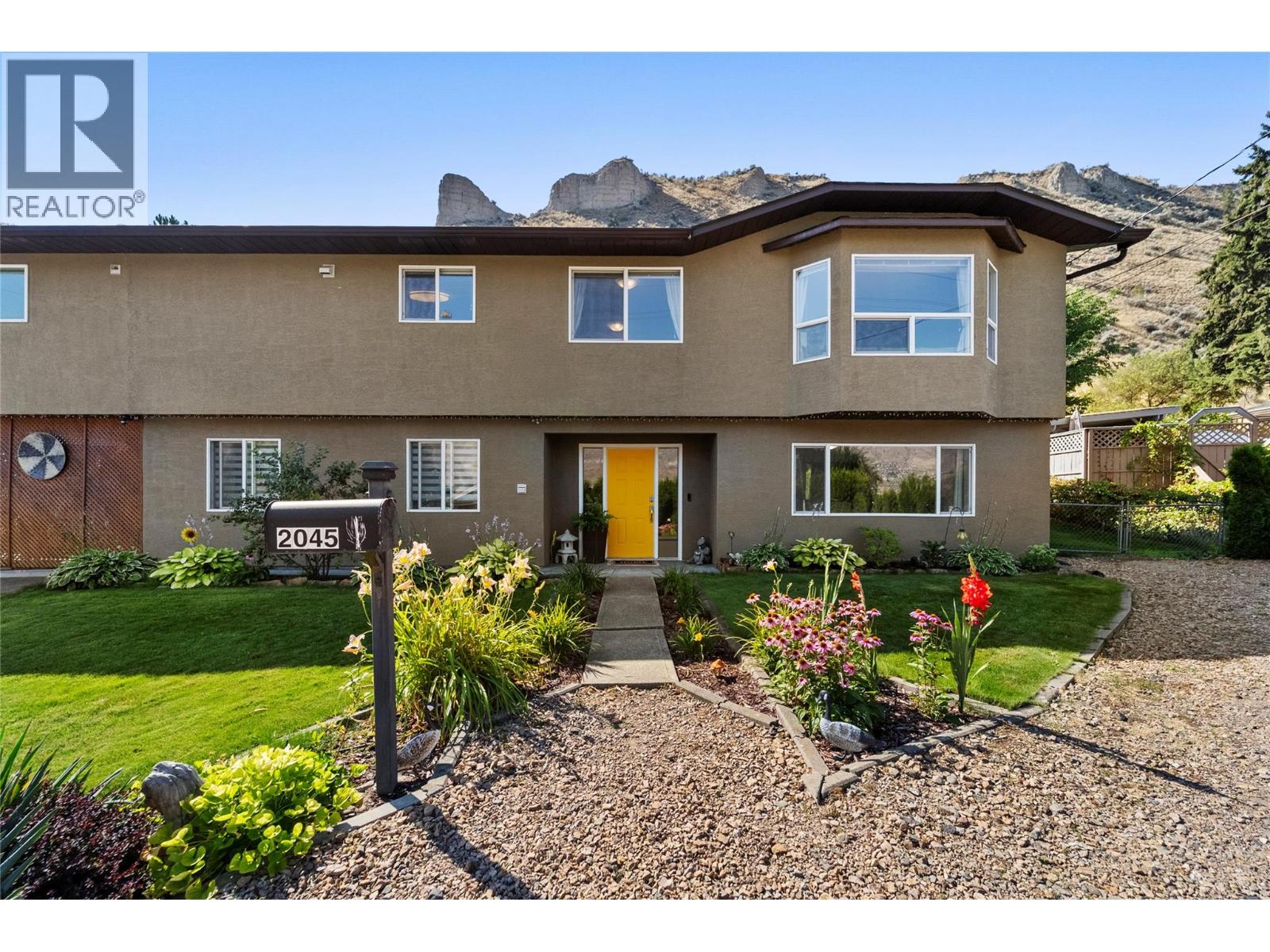 2045 Valleyview Drive - 2