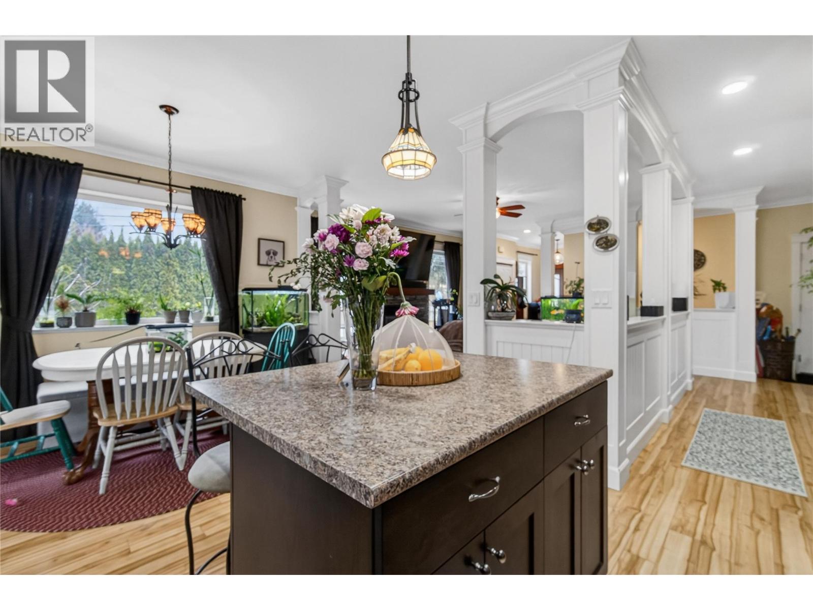  2991 7 Avenue Northeast, Salmon Arm