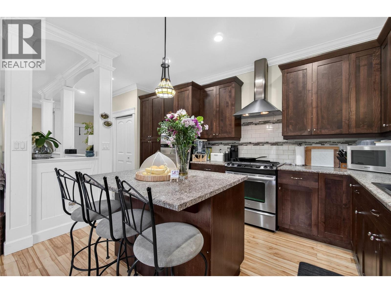  2991 7 Avenue Northeast, Salmon Arm