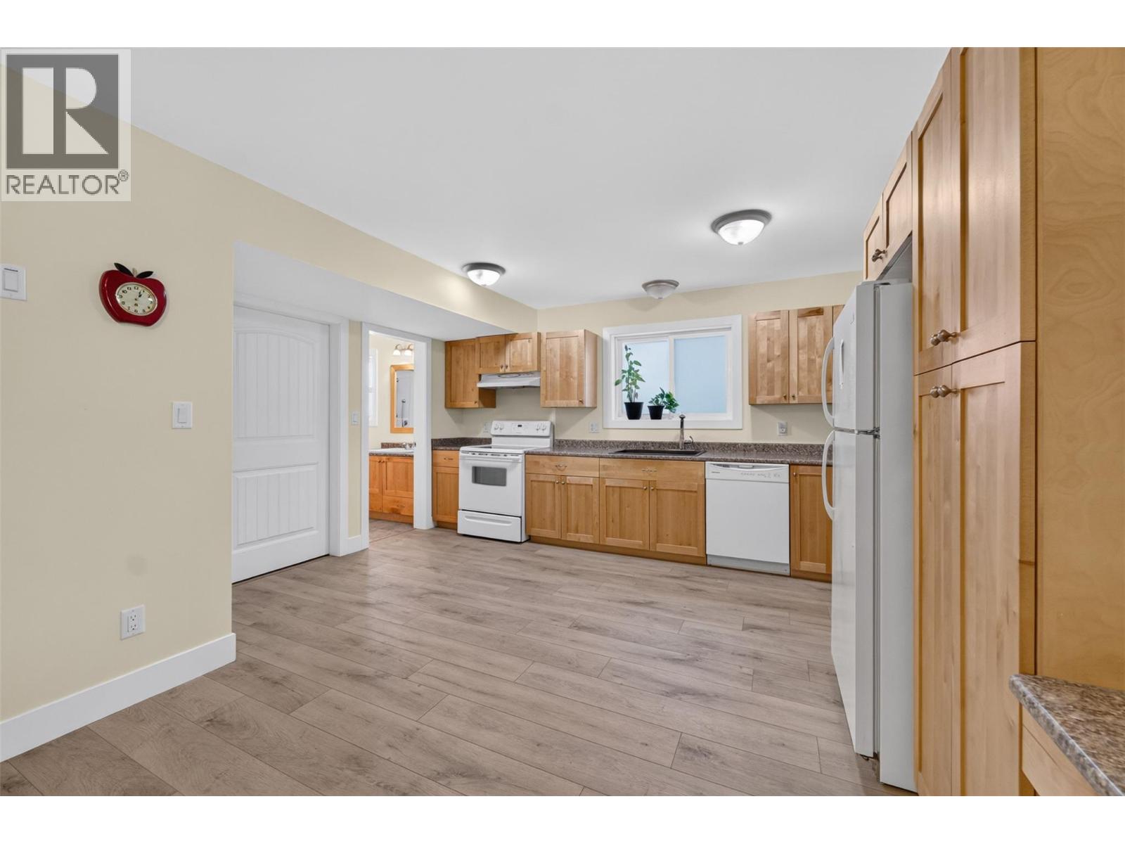 2991 7 Avenue NE - 28