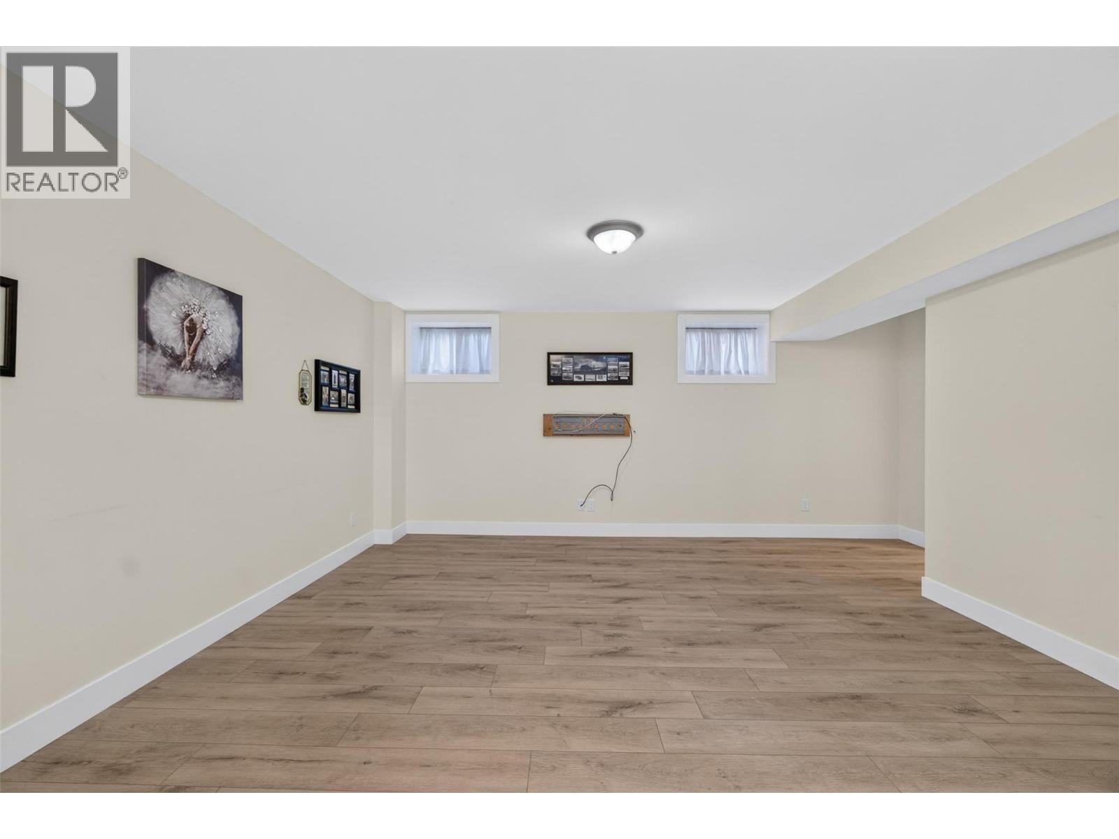 2991 7 Avenue NE - 36