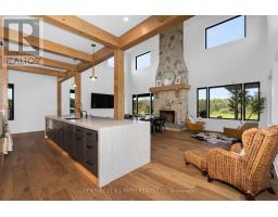 2224 Rainbow Valley Road W, Springwater, ON L9X1G3 Photo 10