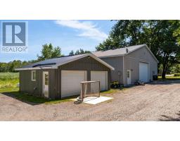 2224 Rainbow Valley Road W, Springwater, ON L9X1G3 Photo 32