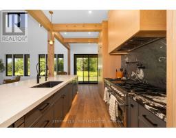 2224 Rainbow Valley Road W, Springwater, ON L9X1G3 Photo 9