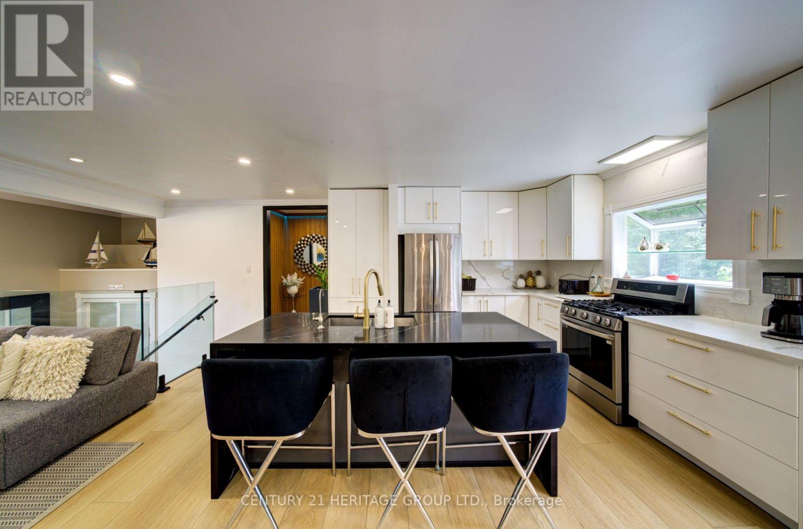 1151 BIRCH ROAD - 6