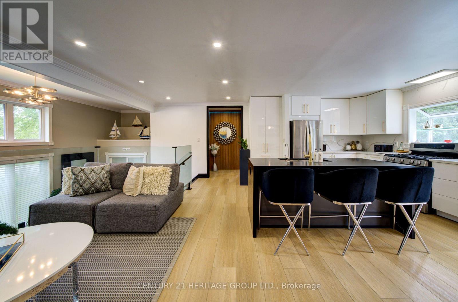 1151 BIRCH ROAD - 7