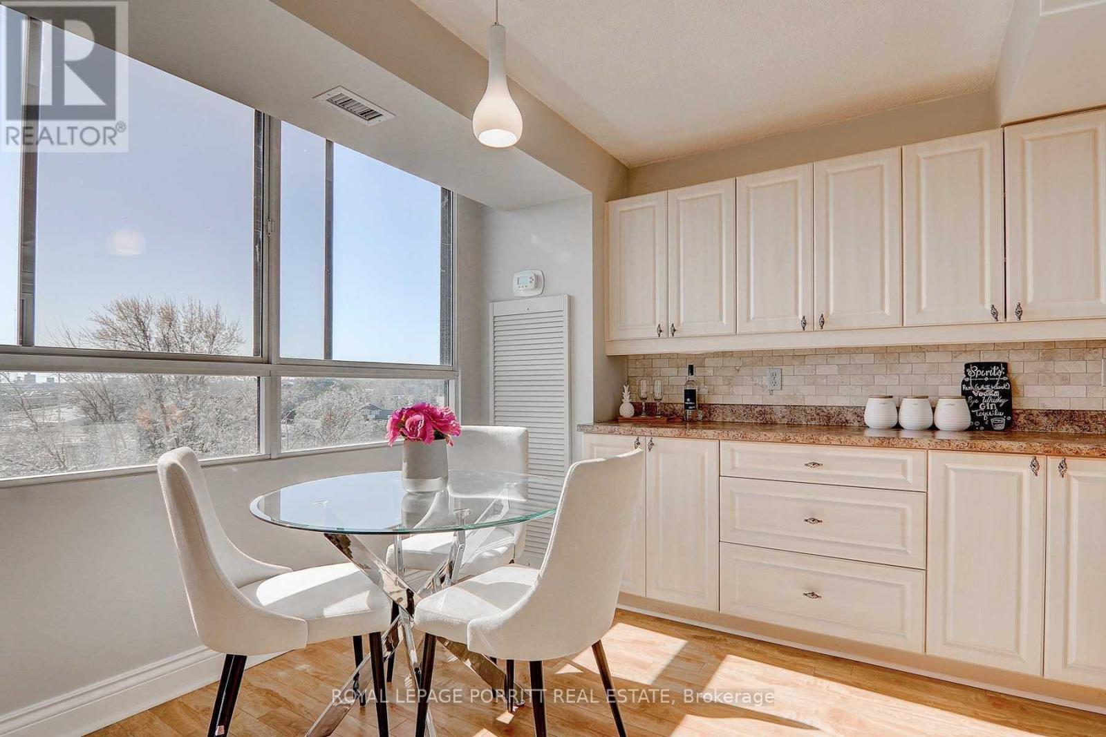#508 1271 WALDEN CIRCLE - Image 11